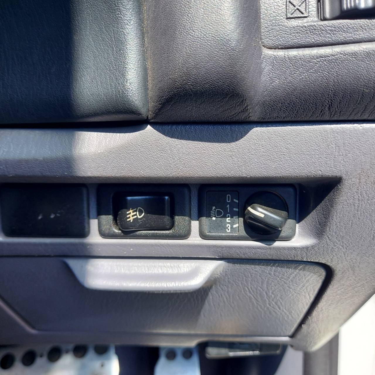 Nissan Skyline R34 2.5GT-X