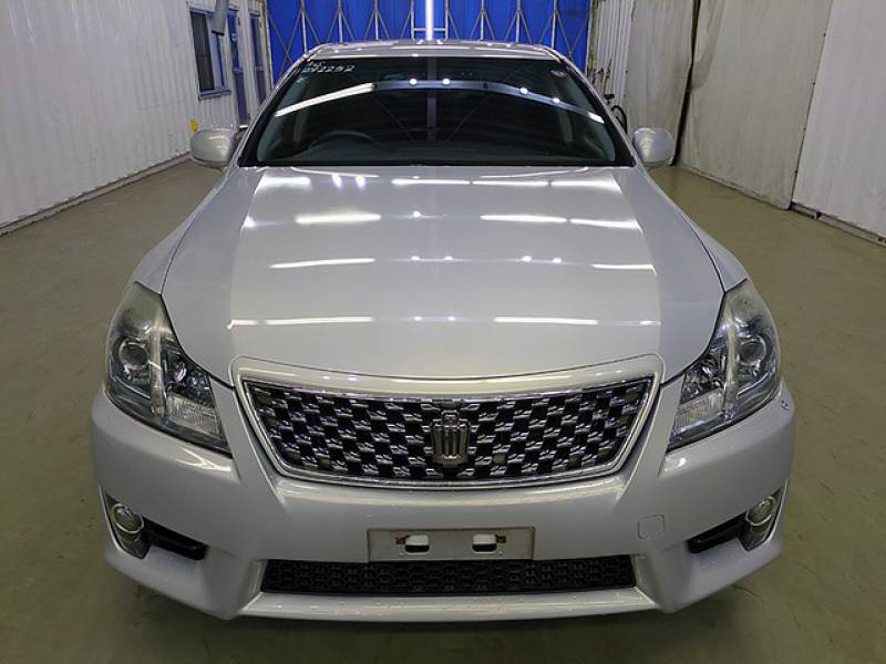 Toyota Crown Athlete