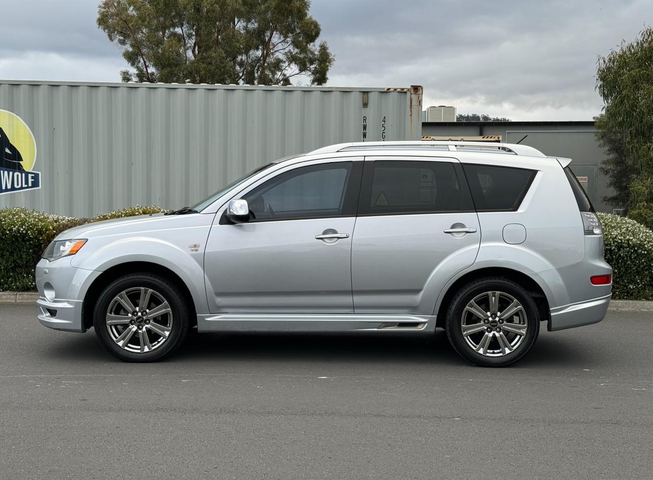 Mitusbishi Outlander RX