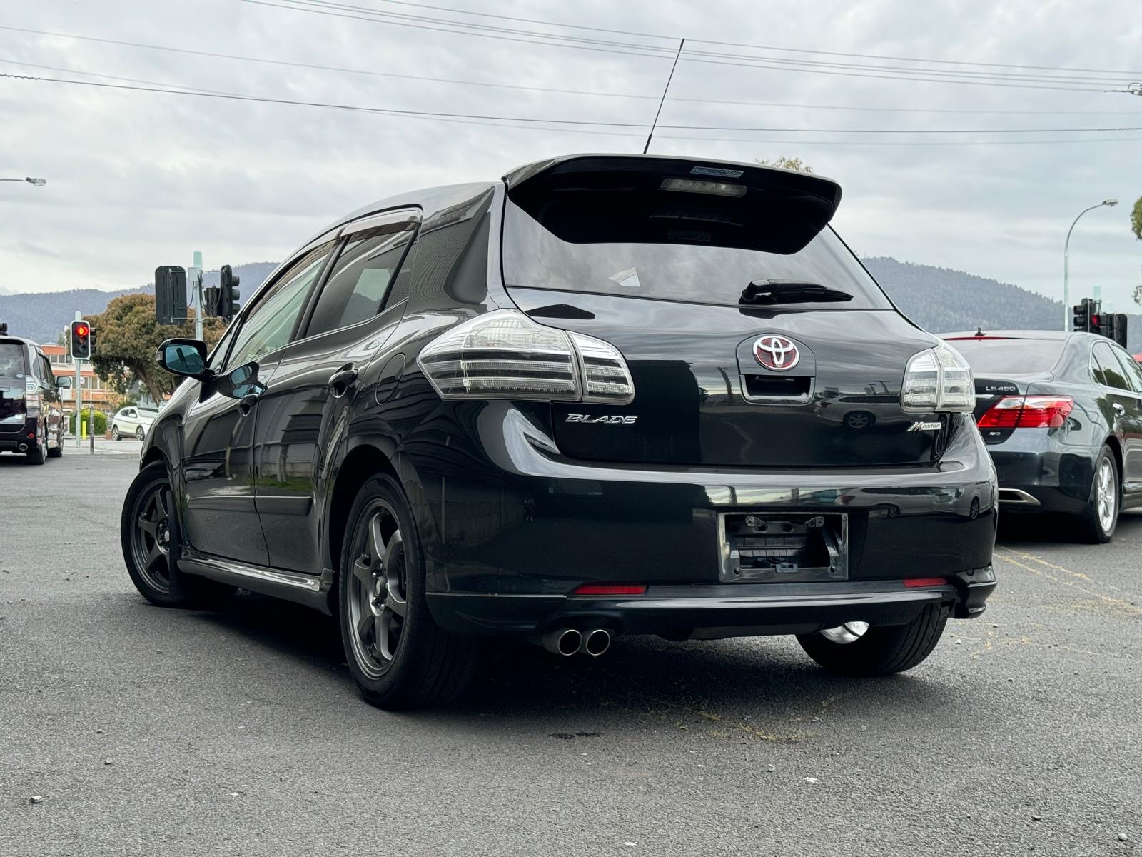 Toyota Blade Master G