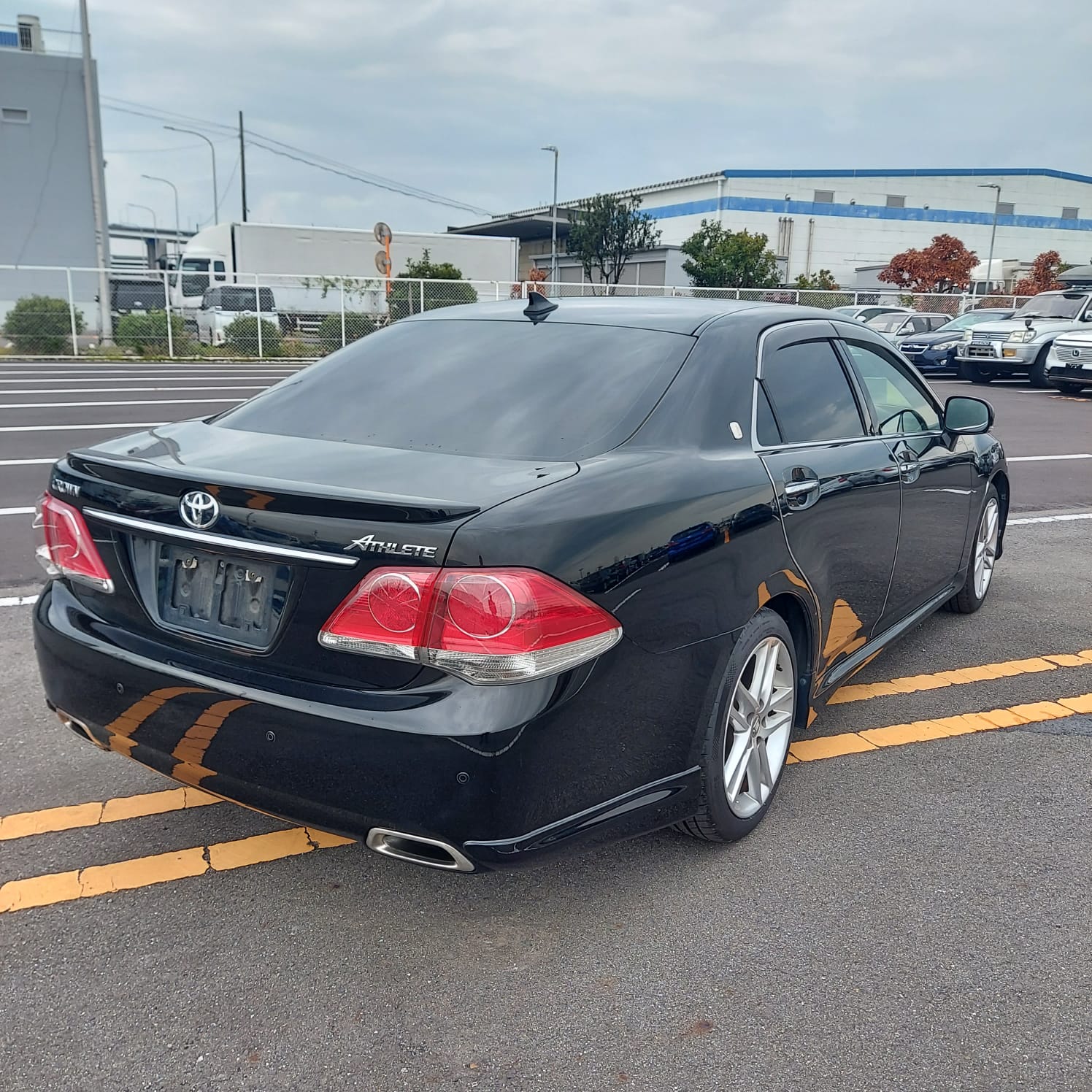 Toyota Crown Athlete