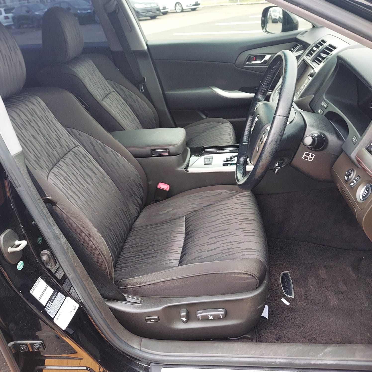 Toyota Crown Athlete