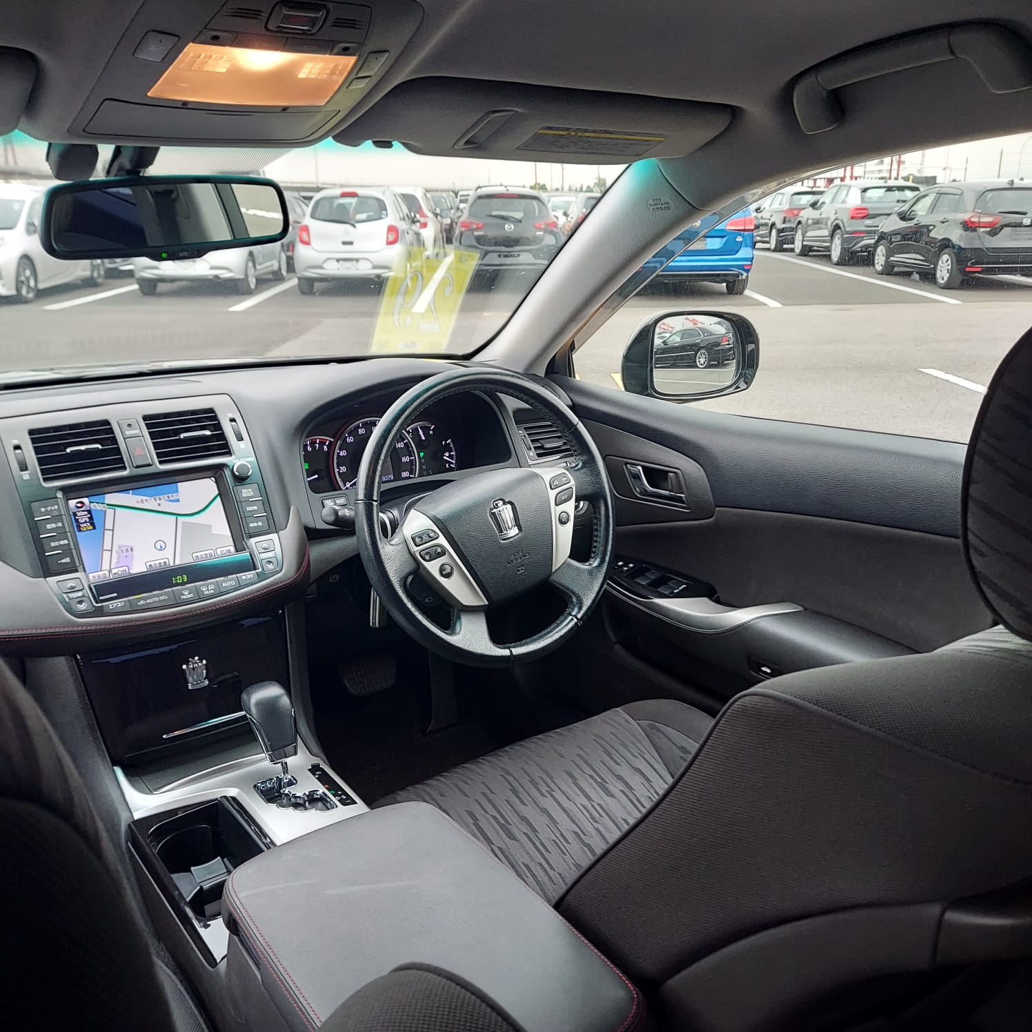 Toyota Crown Athlete