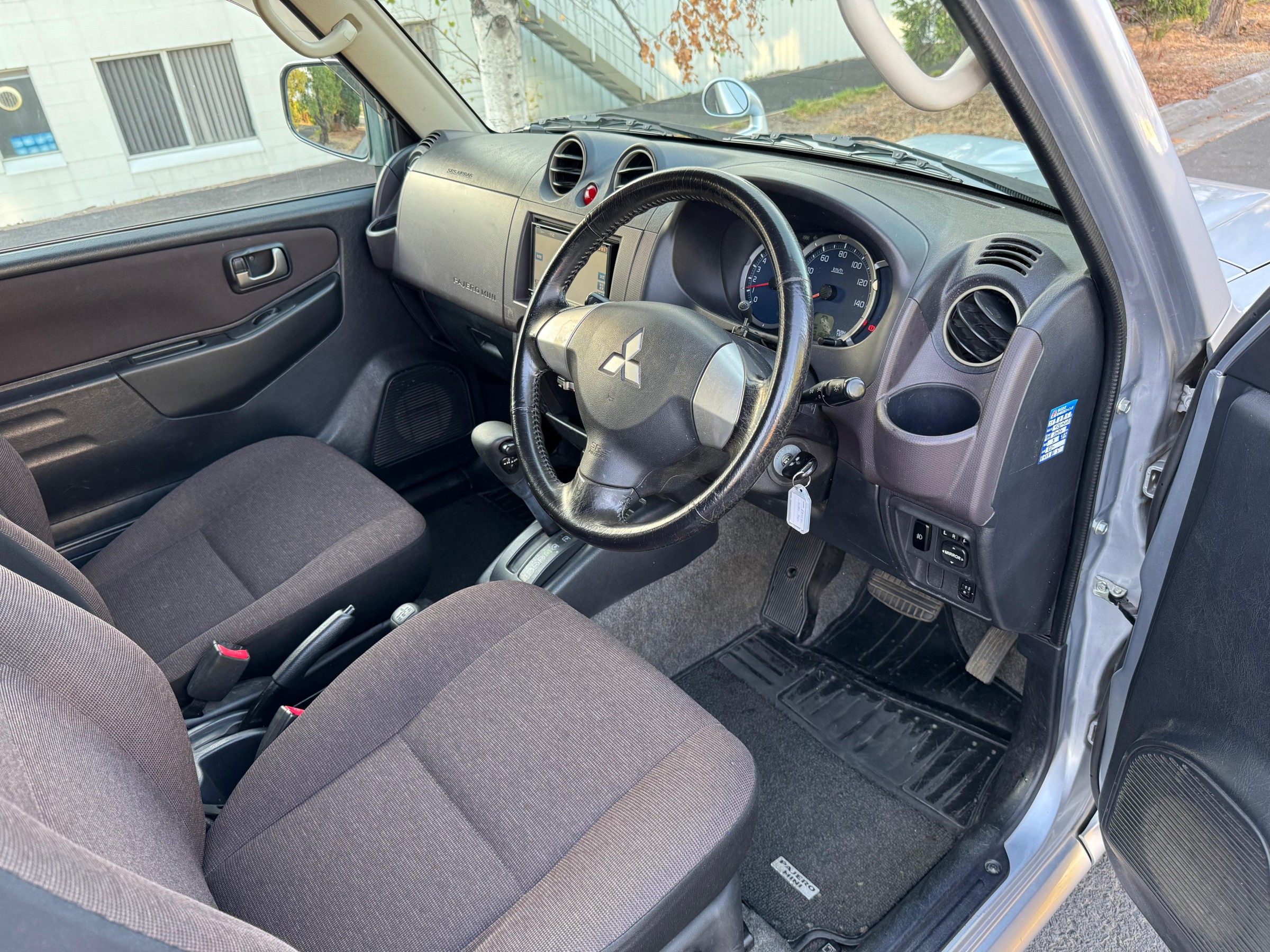 Mitsubishi Pajero Mini