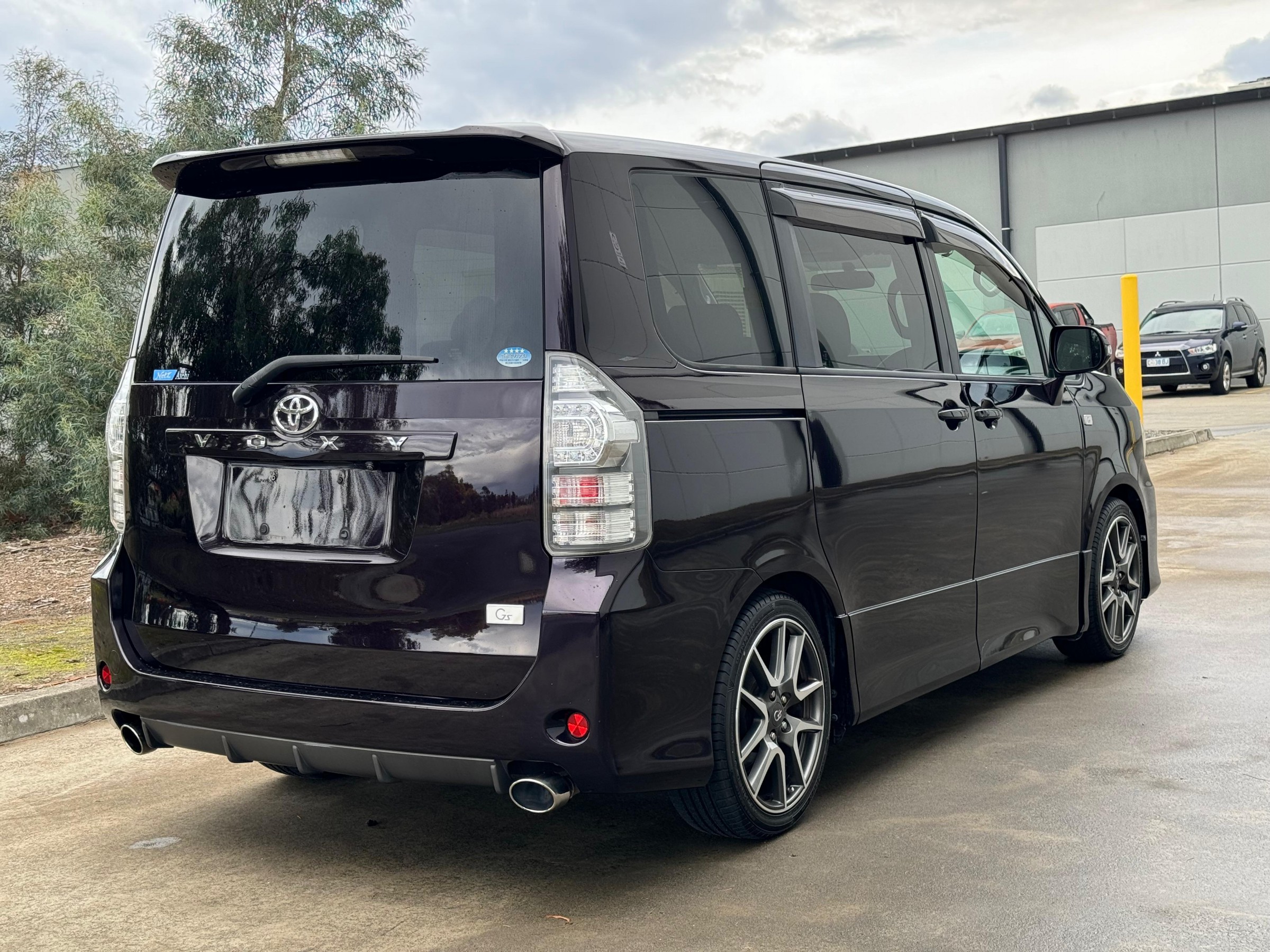 Toyota Voxy G’S Edition