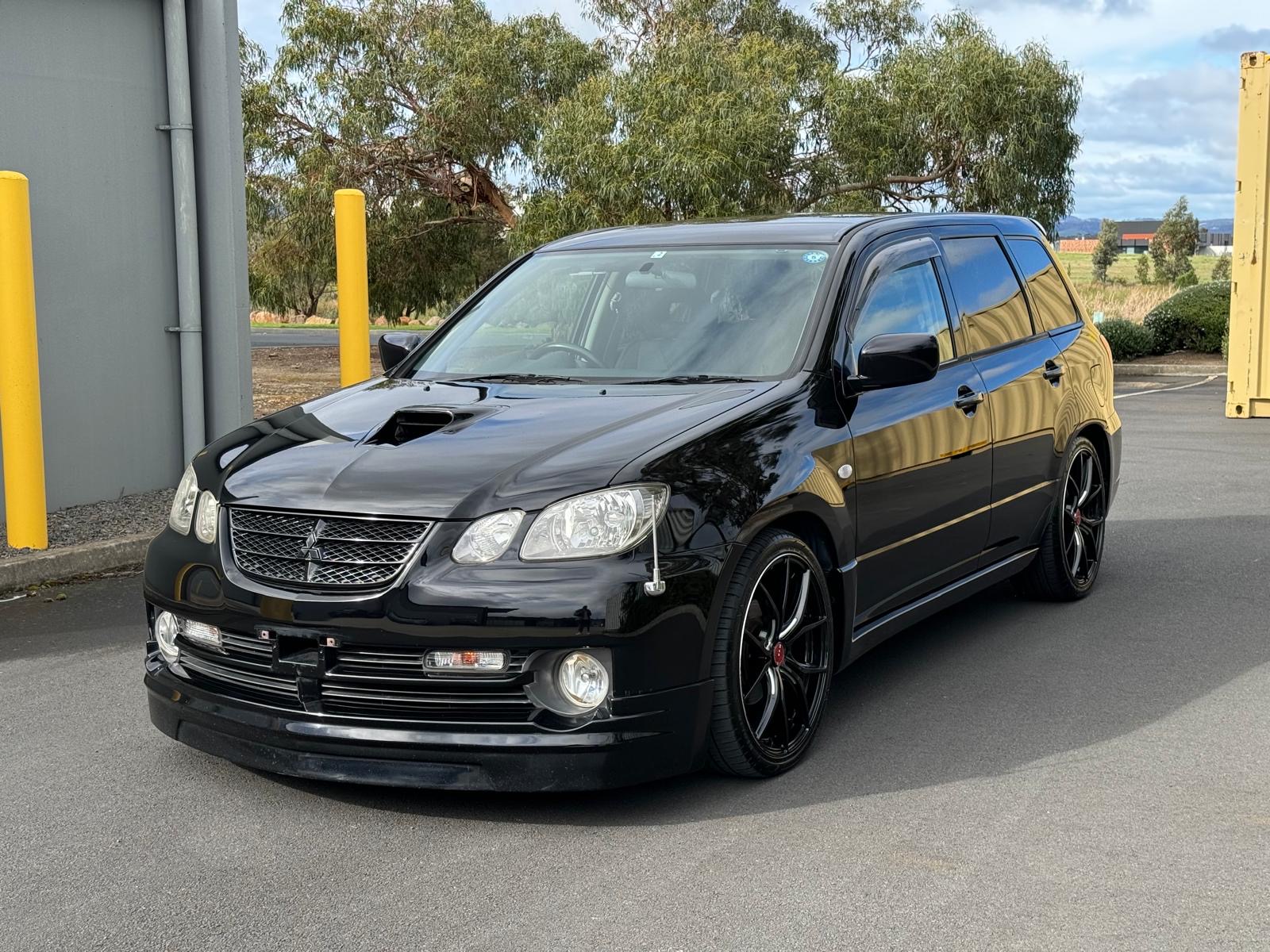 Mitsubishi Airtrek Turbo R