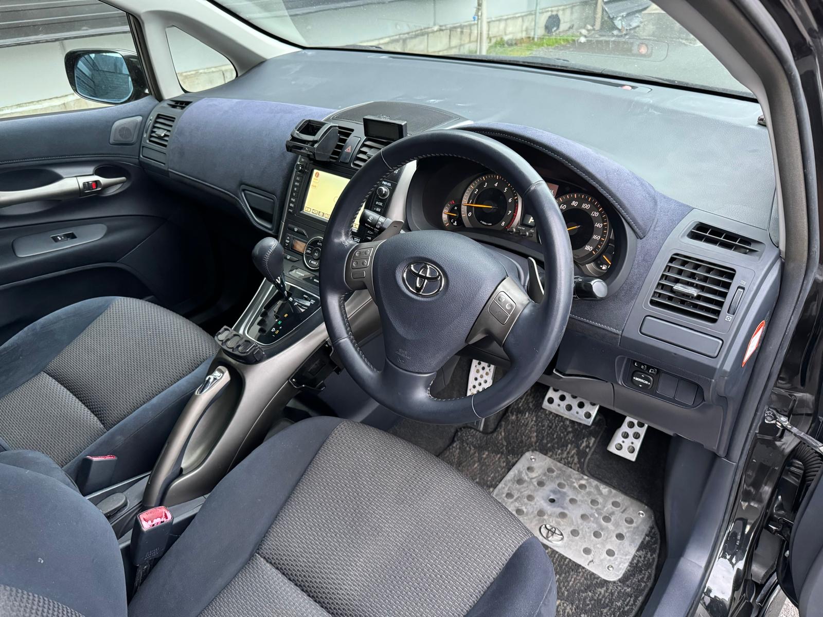 Toyota Blade Master G