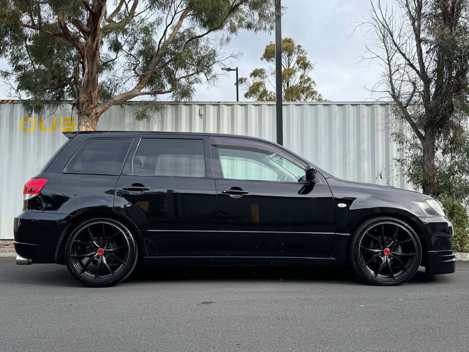 Mitsubishi Airtrek Turbo R