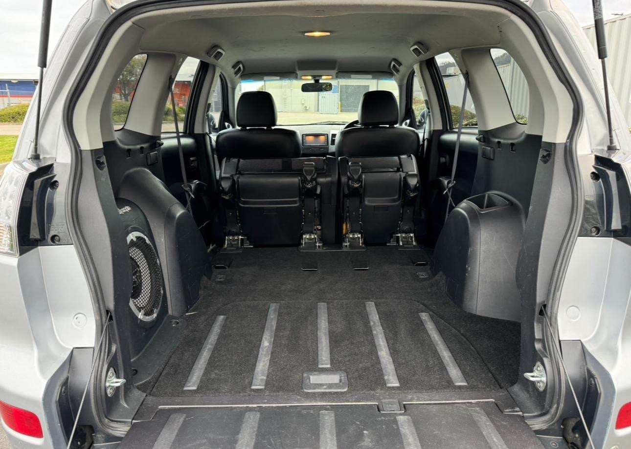 Mitusbishi Outlander RX